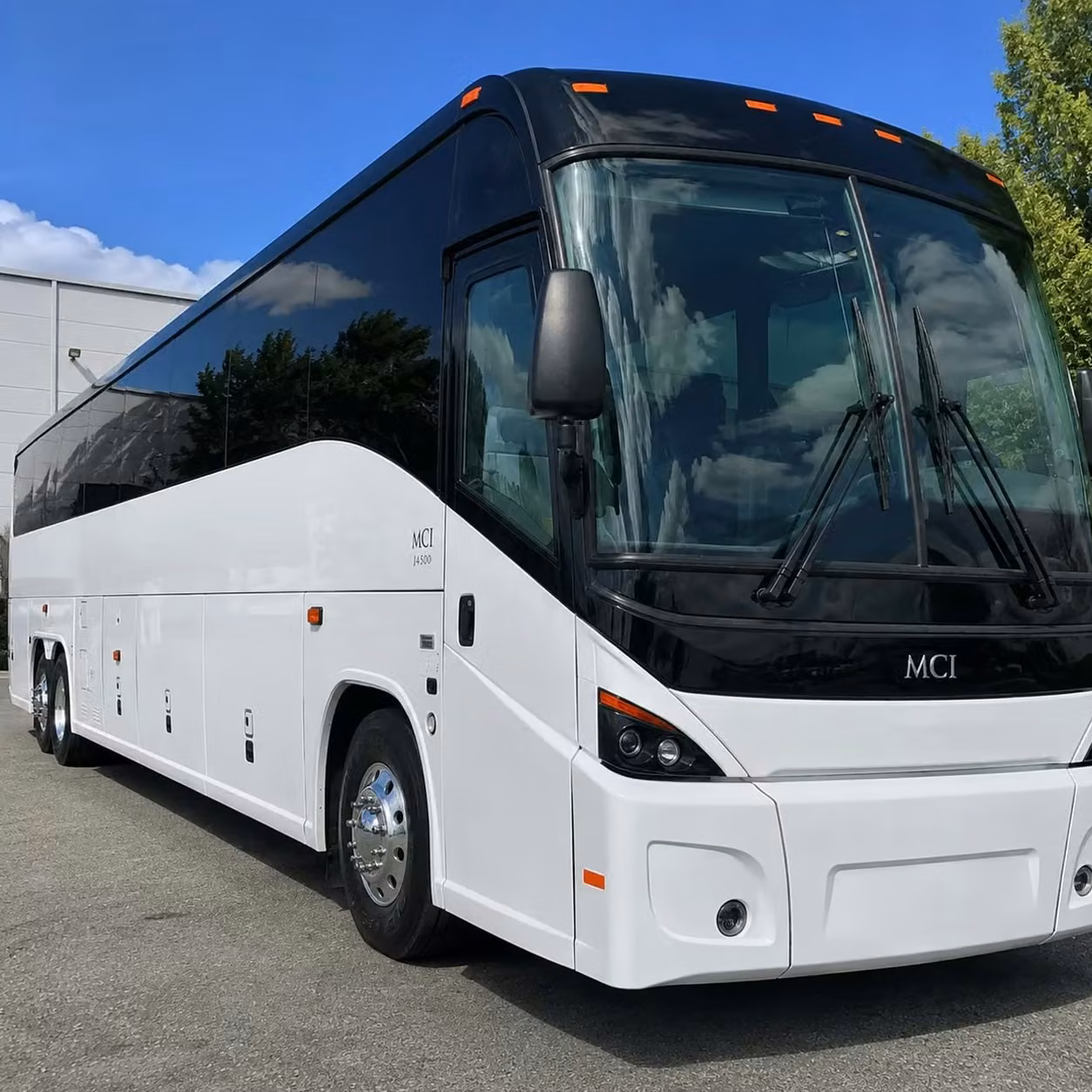 post falls bus rentals for military training events