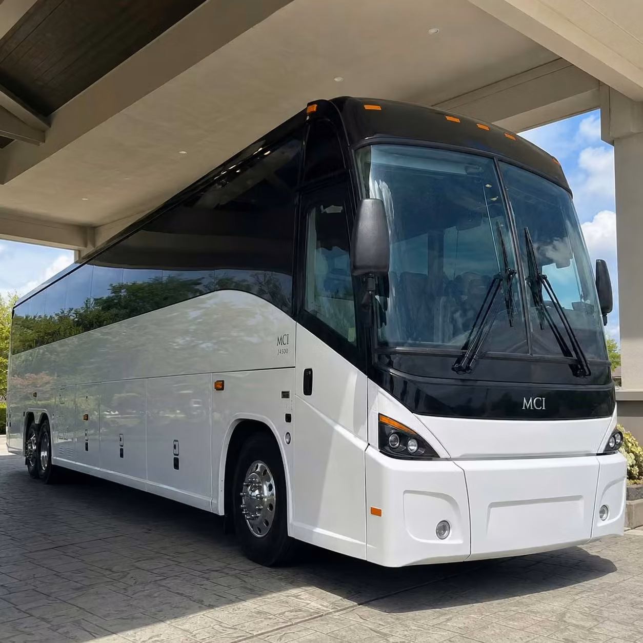 post falls full size 56 passenger charter buses with undercarriage gear storage